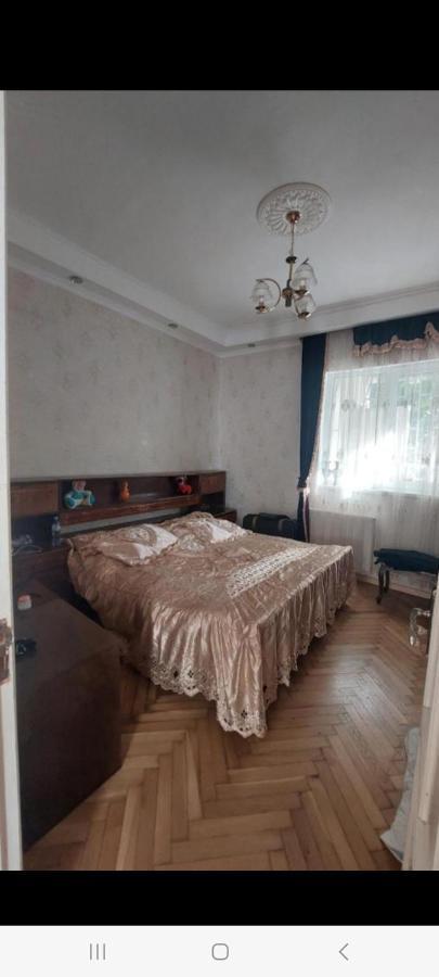 Hotel Mari Tiflis Habitación foto